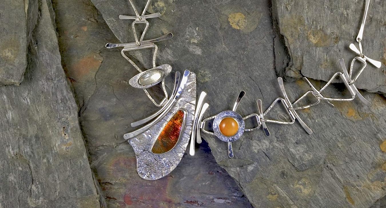 Silver necklace with ammolite, sunstone and moonstone
