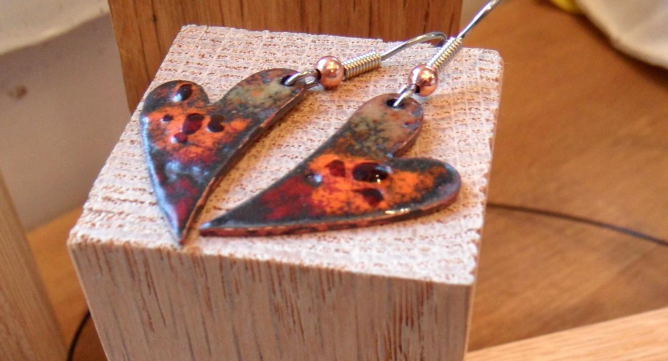 Copper enameled earrings and pendant
