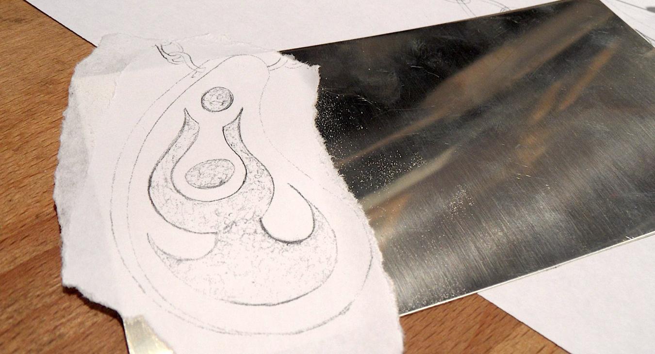 Concept sketch for the pendant