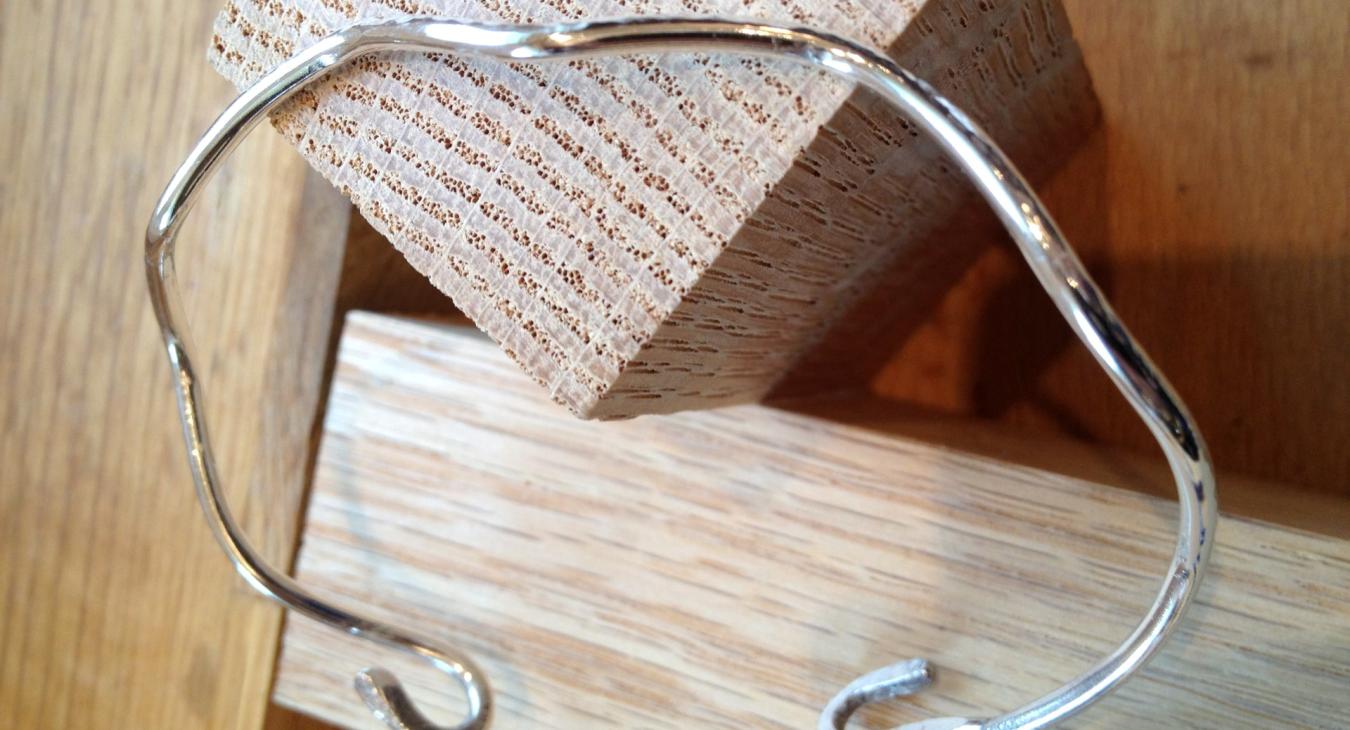 Silver twist bracelet
