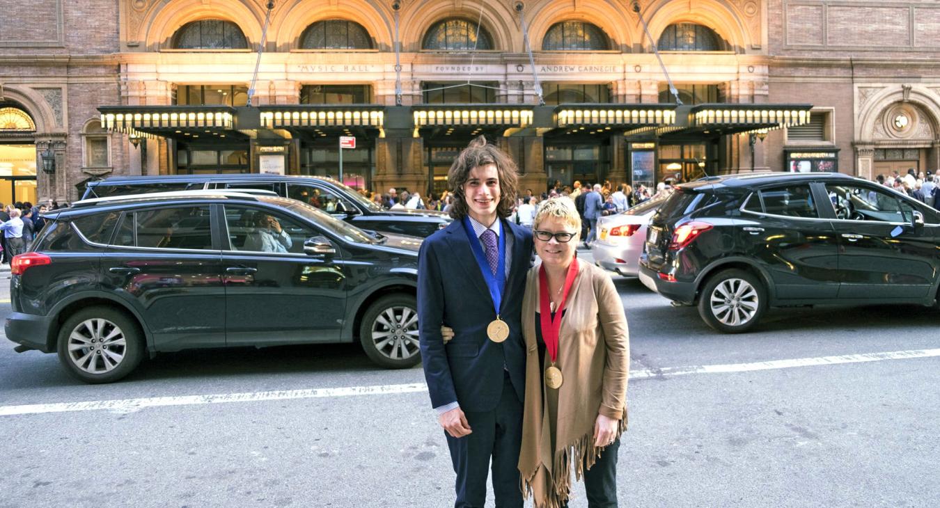 Louis and Blair in front of Carnegie Hall