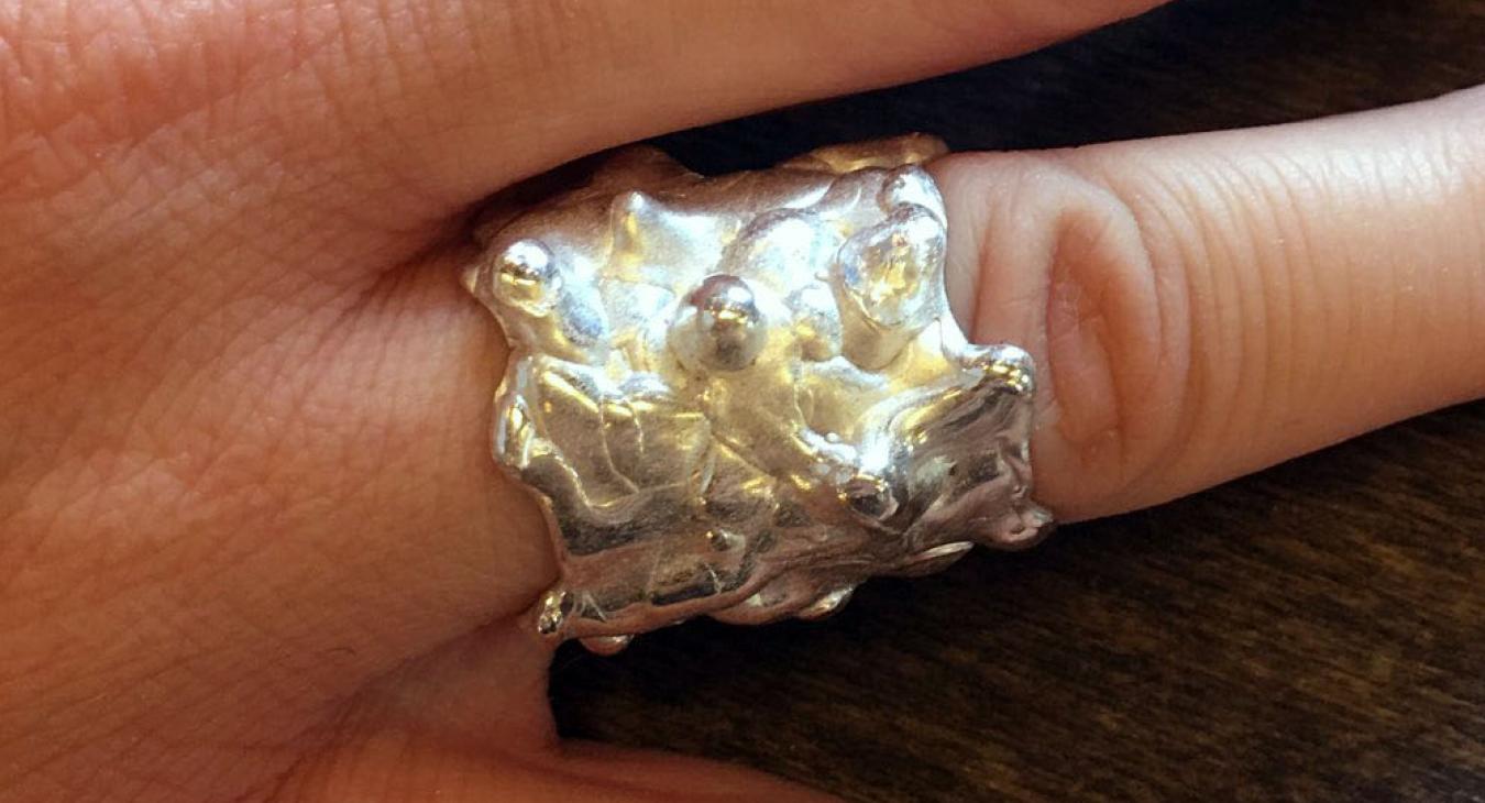 cast ring with bubble texture