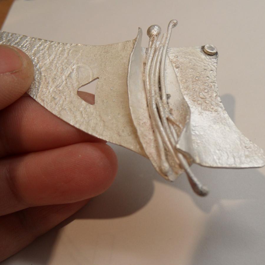 Unfinished pickle-white pendant