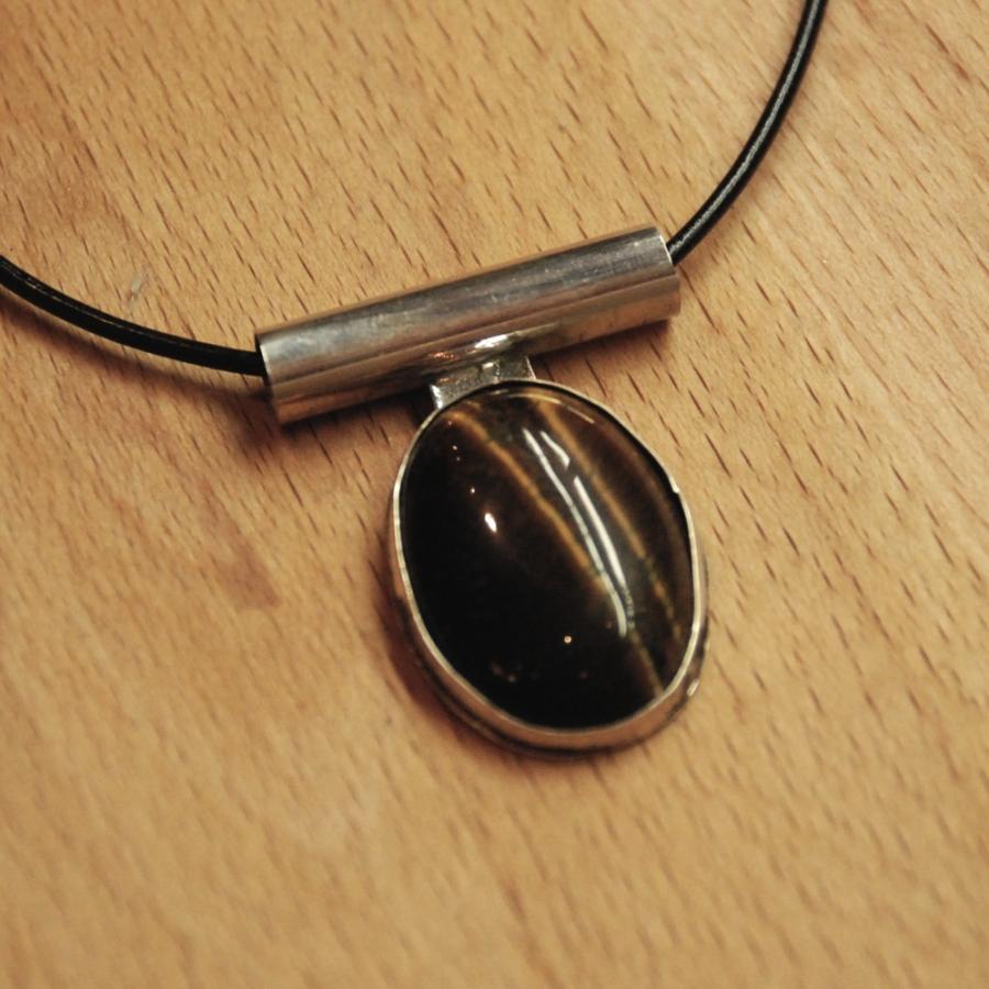Tiger's eye pendant by Shannon Davis