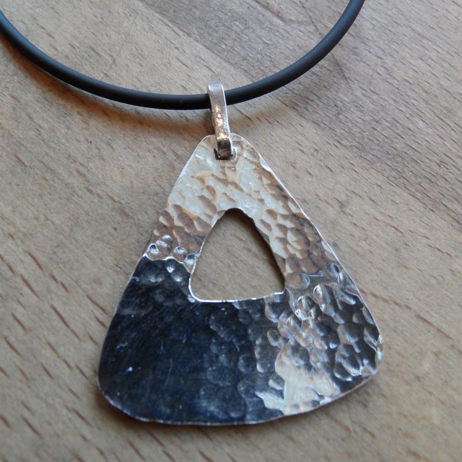 Hammered triangle pendant by Zafer