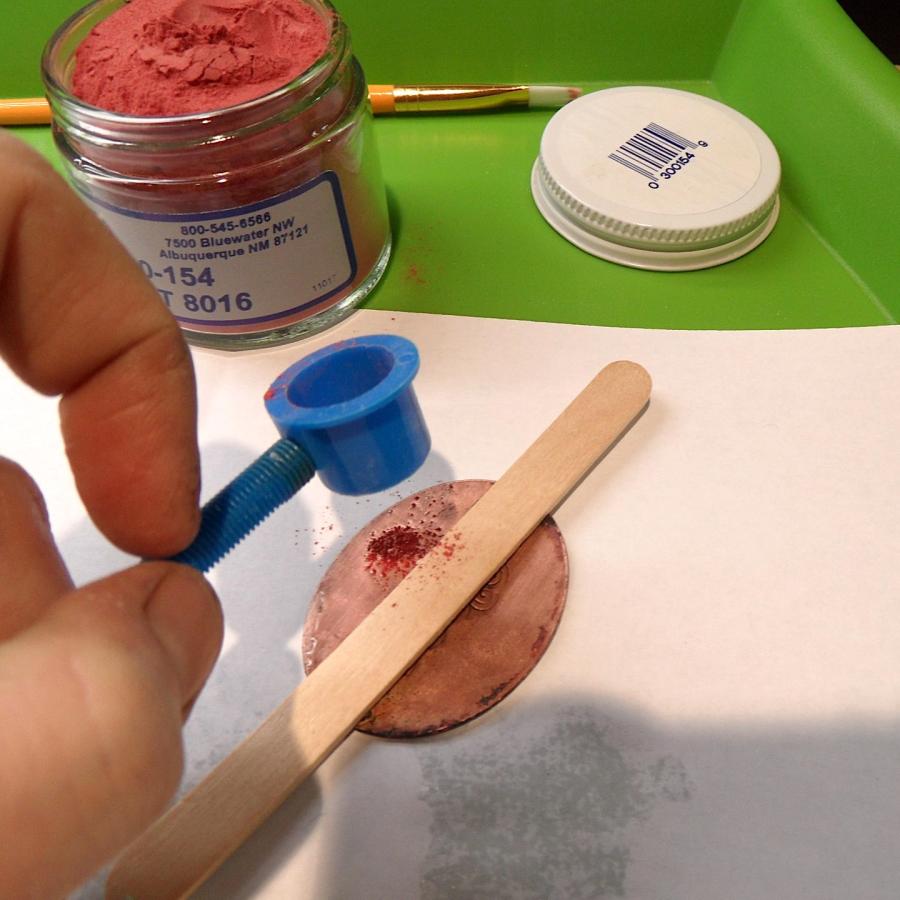 Working an enameling sifter