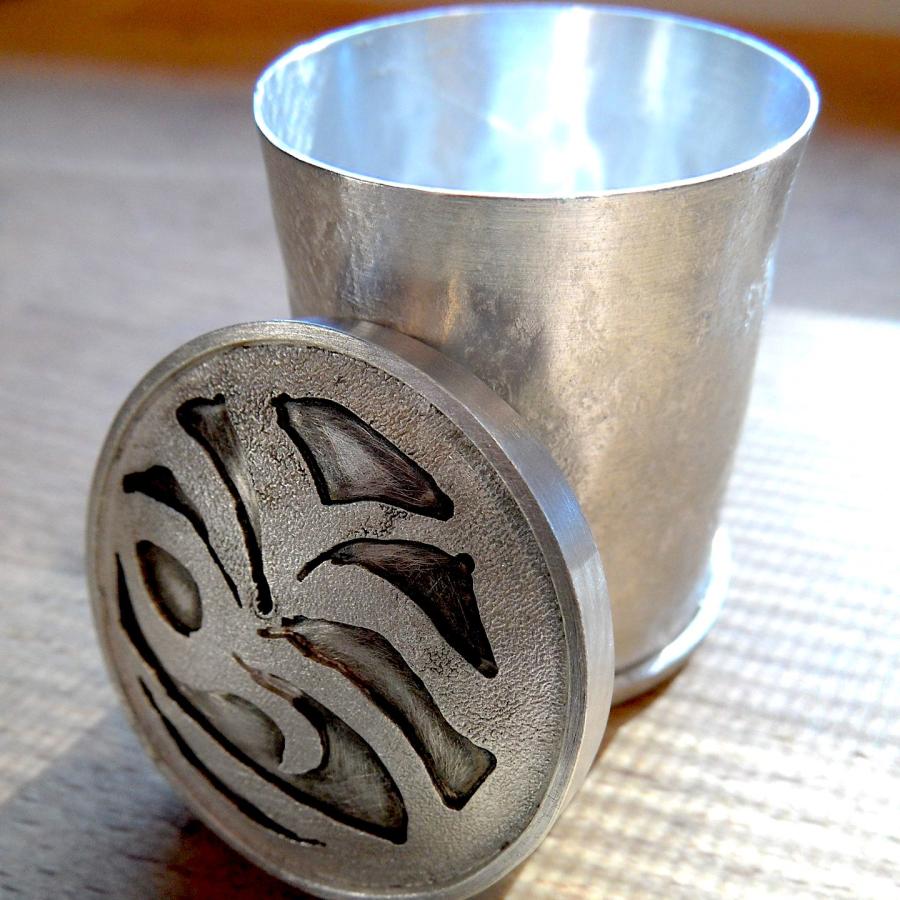 Appliqué box by Amanda Manheim (open)