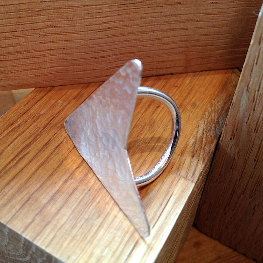Hammered kite shaped silver ring