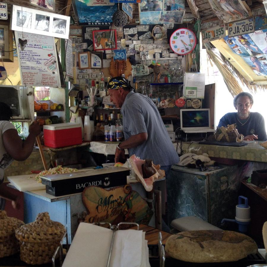 Max's Conch Bar and Grill