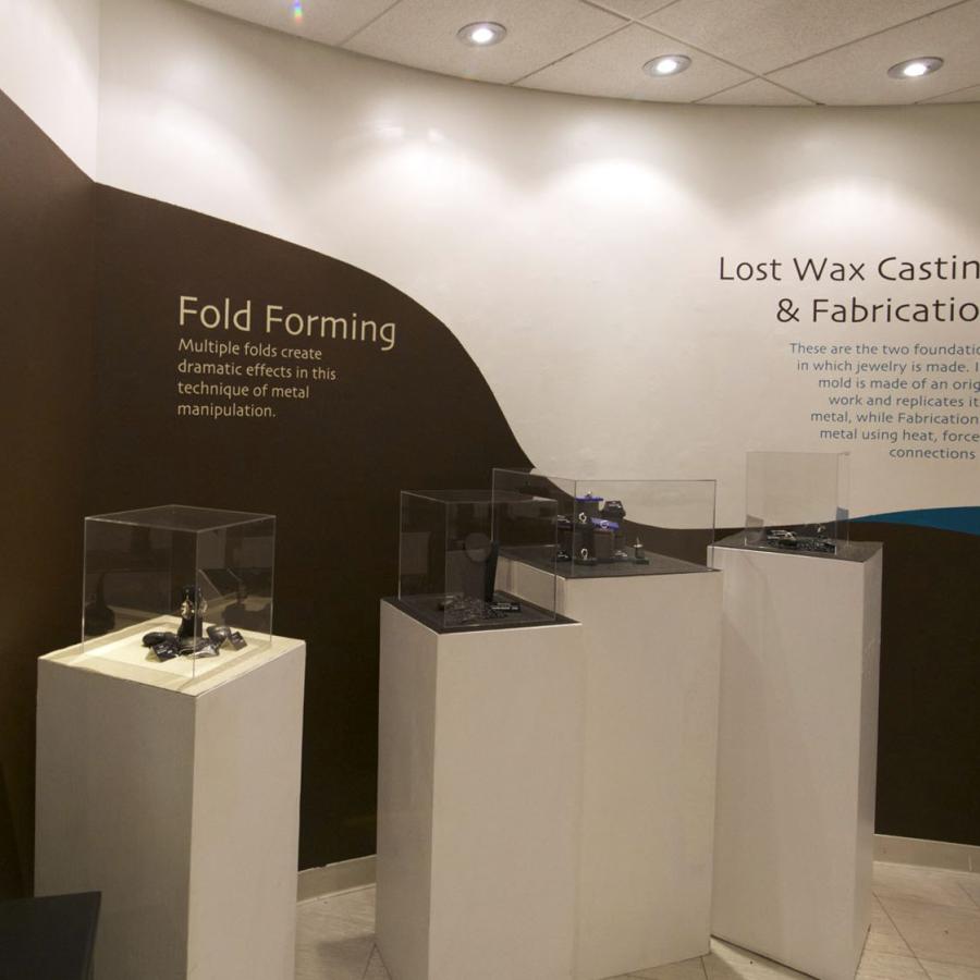 display cases for fold forming and casting pieces