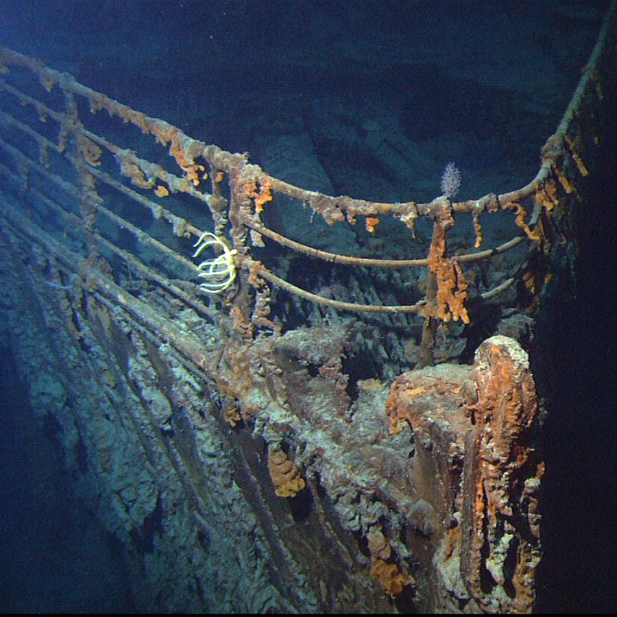 Photograph of the bow of the Titanic shipwreck.
