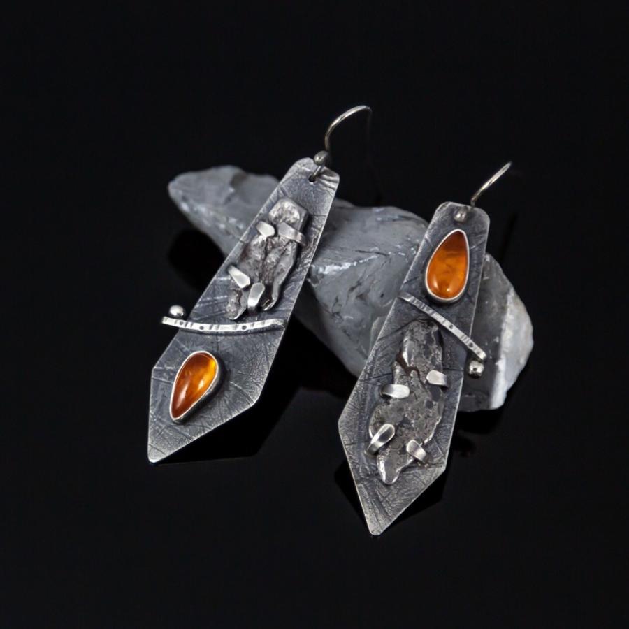 Silver earrings with yellow stone