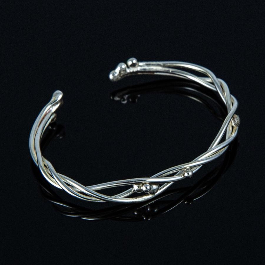 Silver wire bracelet