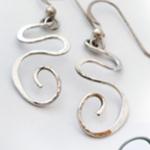 Simple swirl earrings